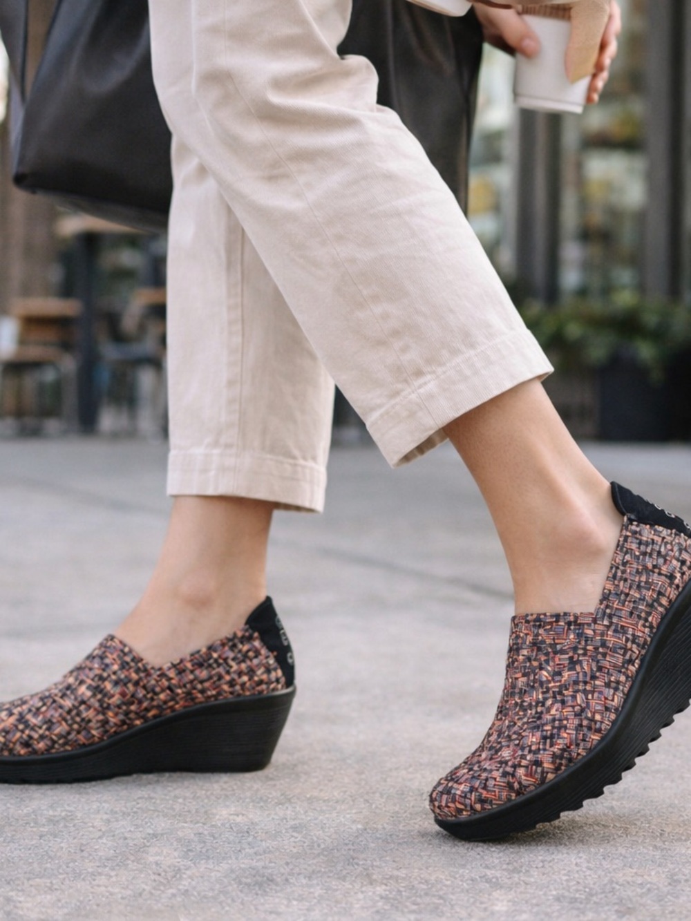 Bernie Mev Gem Wedge Memory Foam Slip On Shoes Woven Stretch Comfort EU 39(US8)